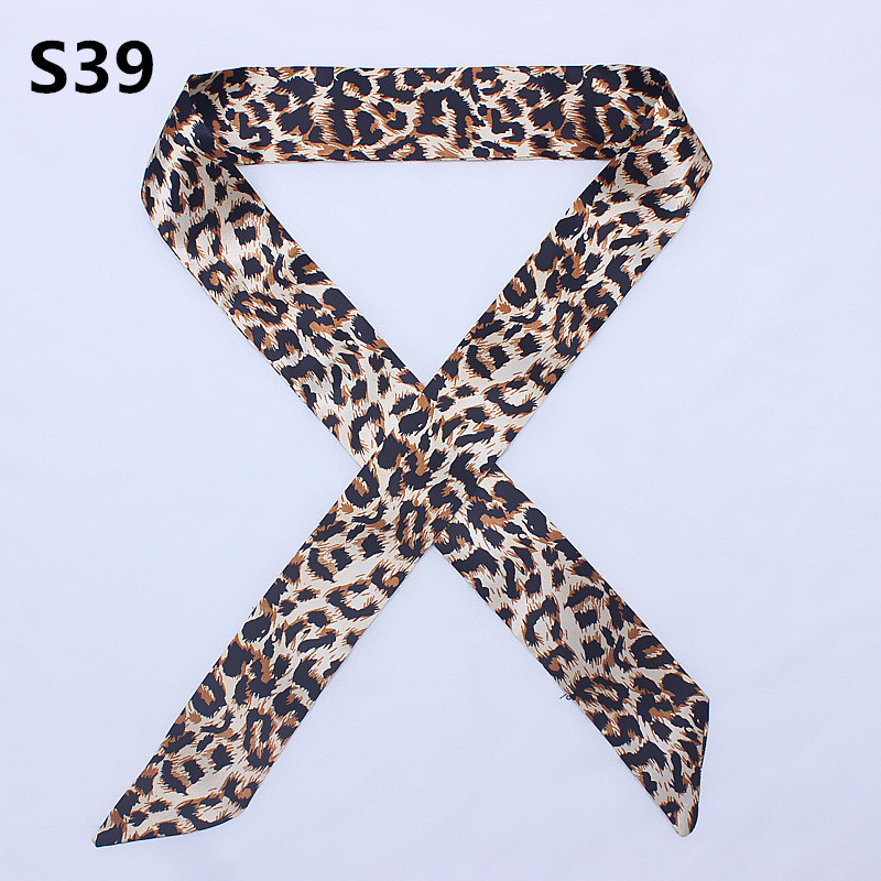 47 Colors Brand Bandana Small  - Silk Neck Scarf 评论和价格