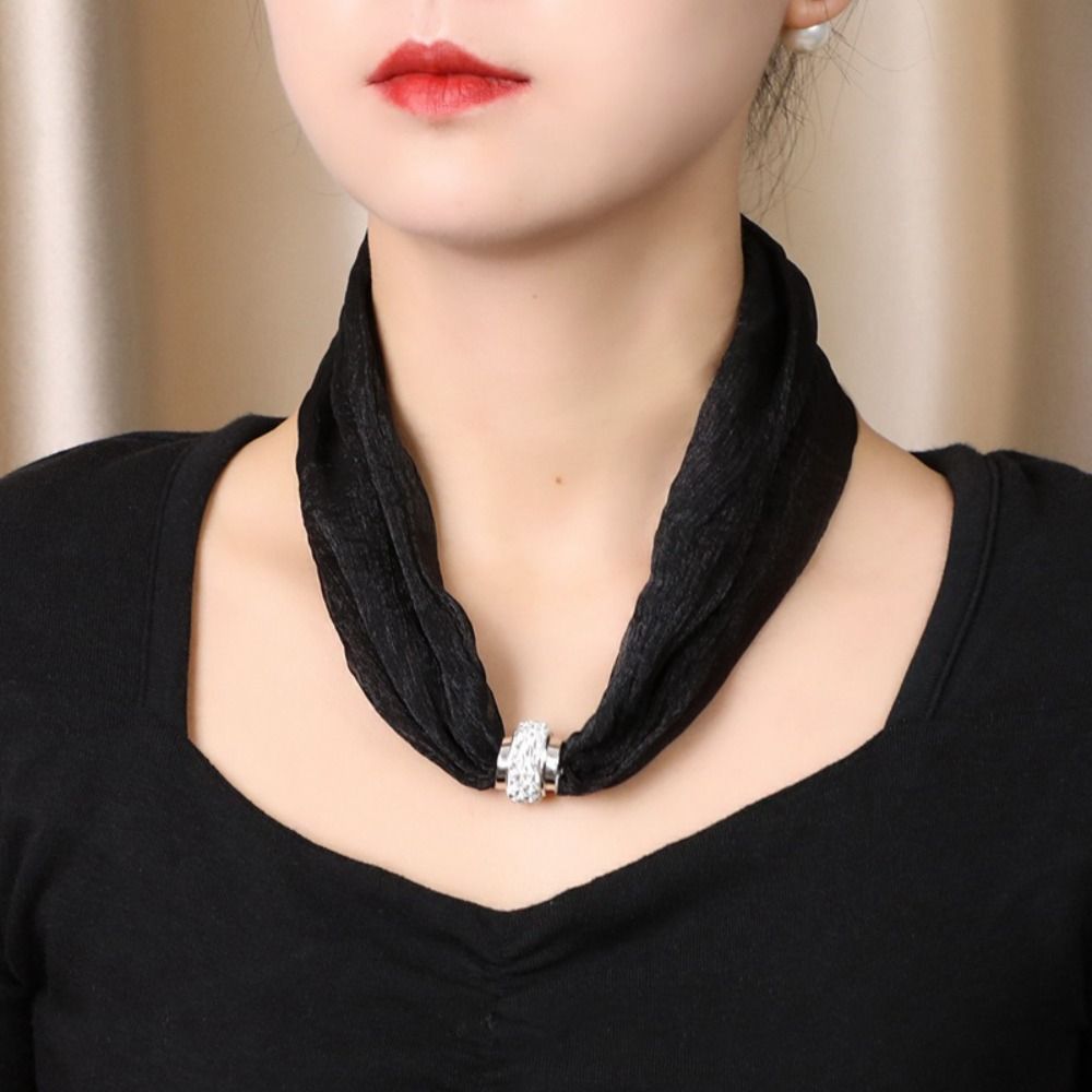 Luxury Magnetic Buckle Women S - Ascot Neck Scarf 评论和价格