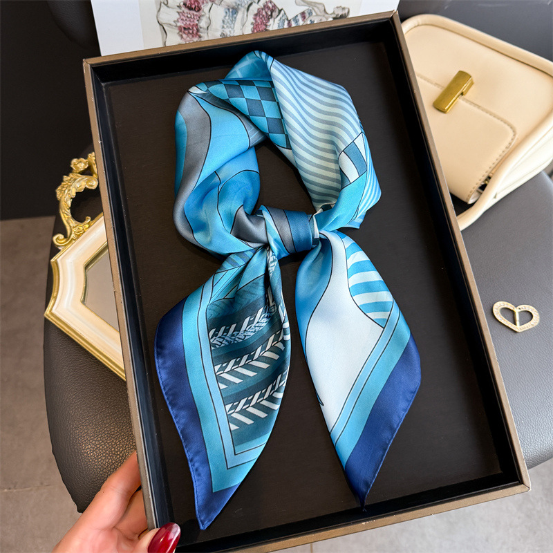 2026 New Geometry Print Silk S - Silk Neck Scarf 评论和价格